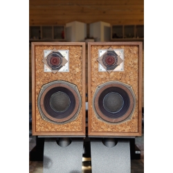 The Advent Loudspeaker The Smaller